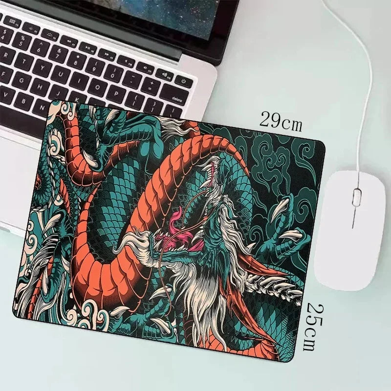 Mousepad Gamer Dragon XXL – Superfície de Tecido Rápida e Antiderrapante (900x400mm / 700x300mm)